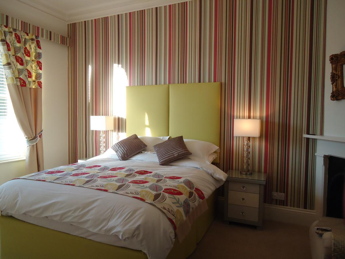 Westwell Hall Ilfracombe Esterno foto