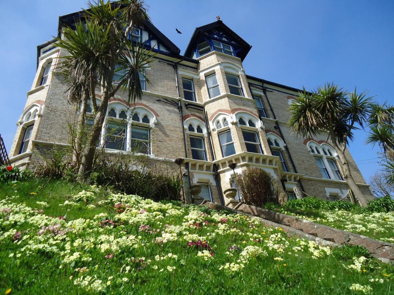 Westwell Hall Ilfracombe Esterno foto